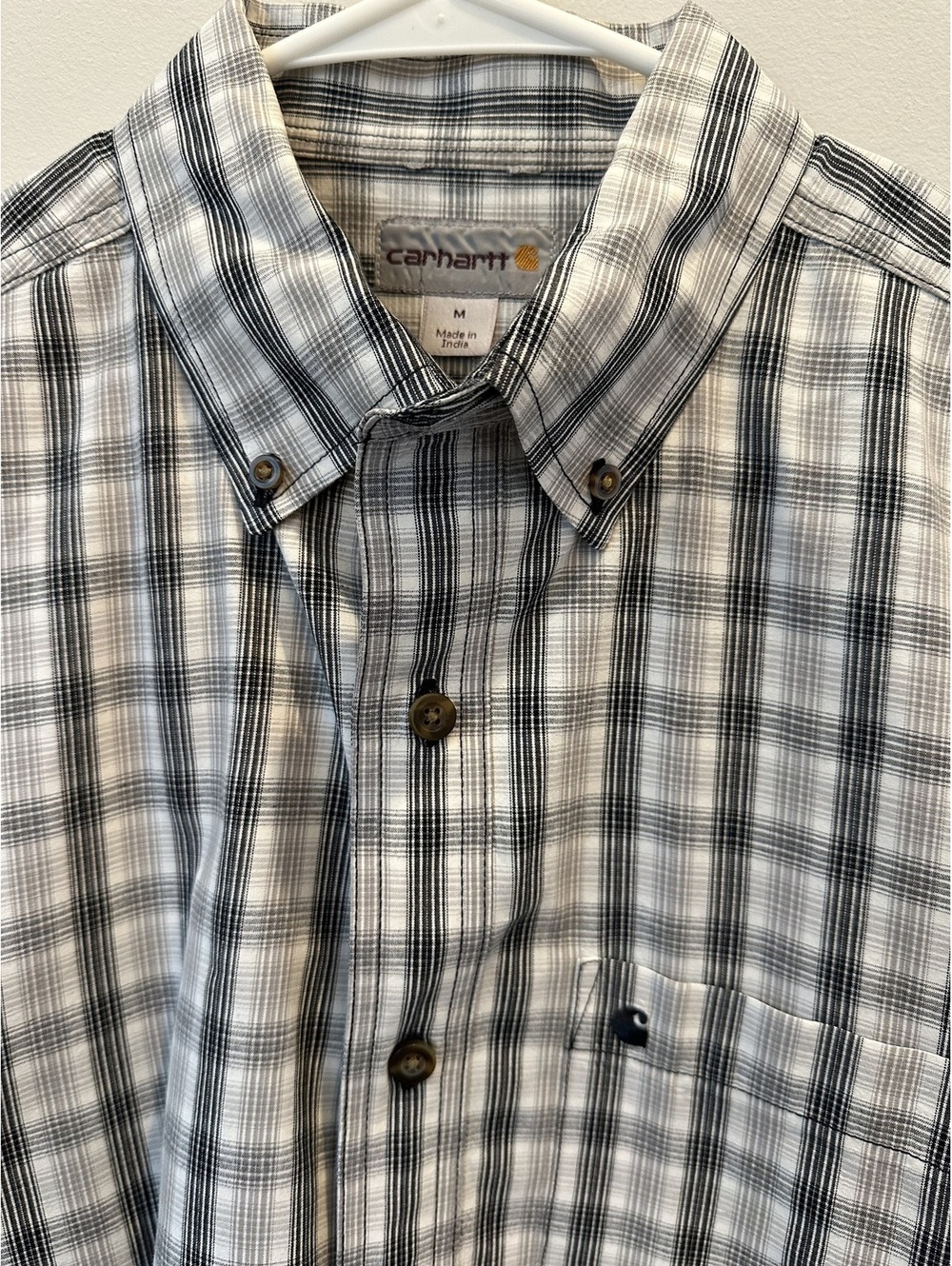 MEN CARHARTT RELAXED, FIT, MEDIUM, SHORT SLEEVE BUTTON DOWN